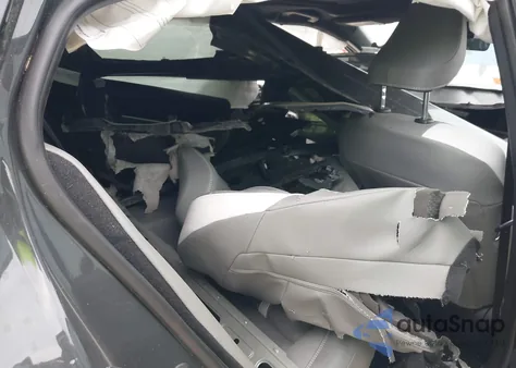 2025 Toyota Camry Se z USA, uszkodzony, nr VIN 4T1DAACK8SU073156